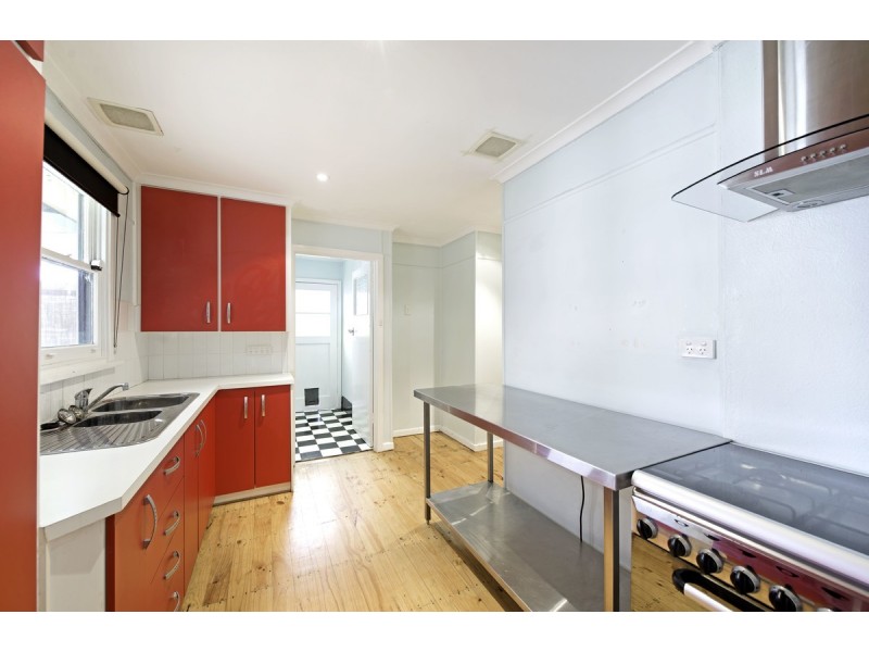 60 Hannan Crescent, Ainslie ACT 2602