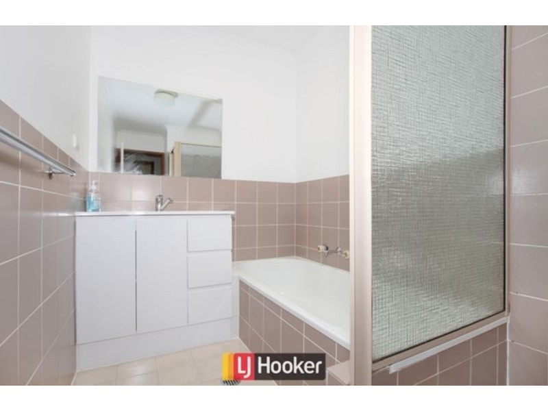 6/18 Horbury Street, Phillip ACT 2606
