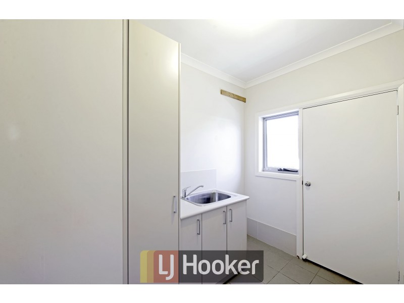 6 Selleck Street, Casey ACT 2913