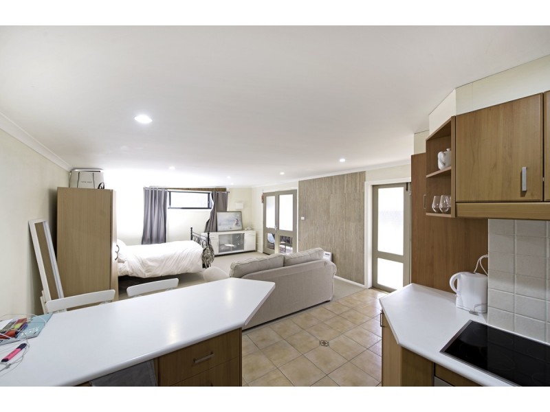 26 Cadell Street, Downer ACT 2602