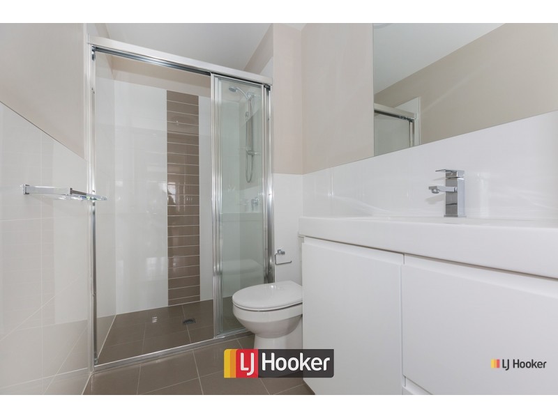 82/51 Nullarbor Avenue, Franklin ACT 2913