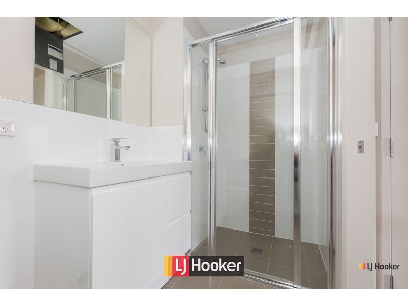 82/51 Nullarbor Avenue, Franklin ACT 2913