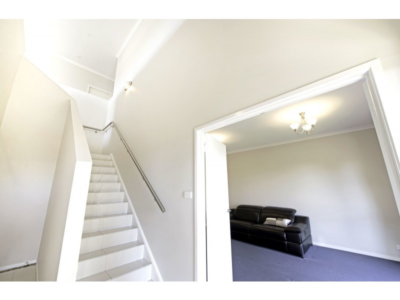 21 Wittunga Crescent, Banks ACT 2906