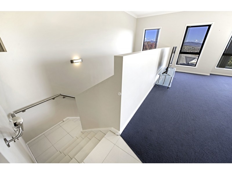 21 Wittunga Crescent, Banks ACT 2906