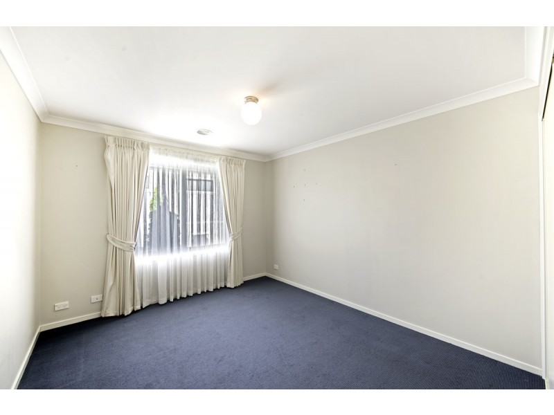 21 Wittunga Crescent, Banks ACT 2906