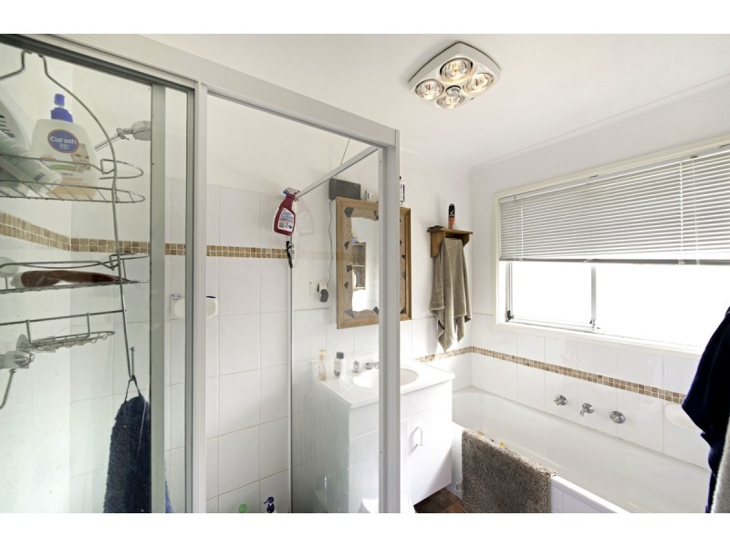 10 Whittell Crescent, Florey ACT 2615