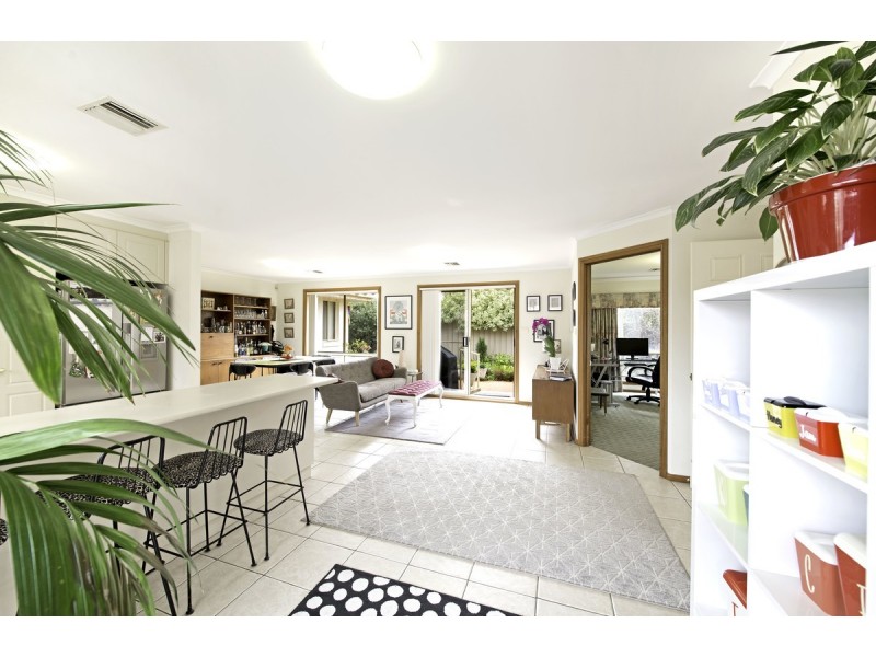 2/5 Taronga Place, O’malley ACT 2606