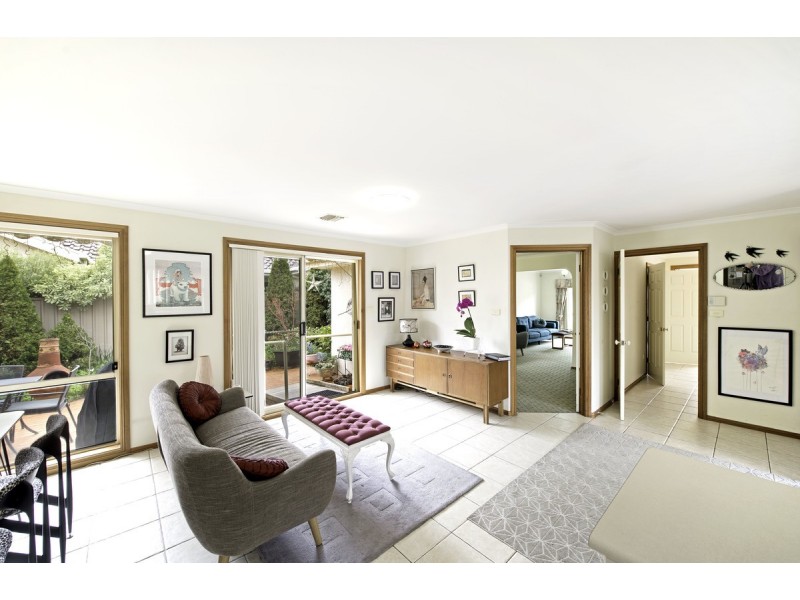 2/5 Taronga Place, O’malley ACT 2606