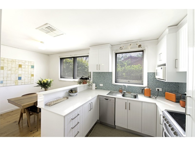 15 Burnside Street, Watson ACT 2602