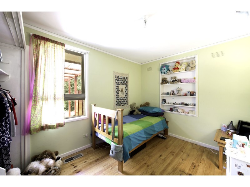 15 Burnside Street, Watson ACT 2602