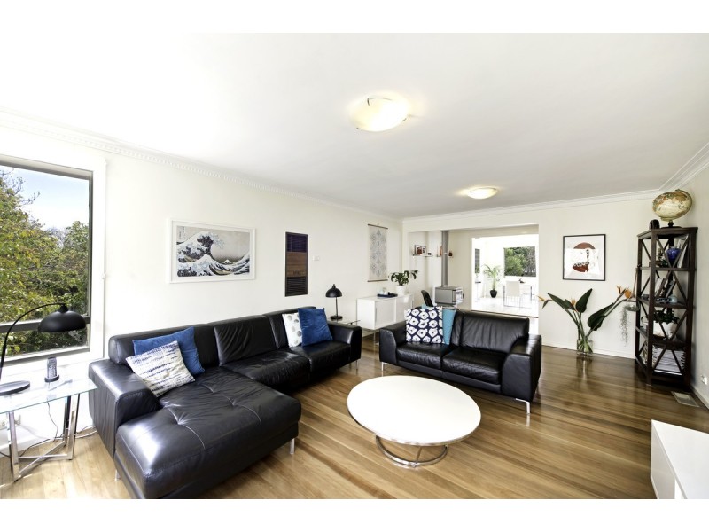 14 Brennan Street, Hackett ACT 2602