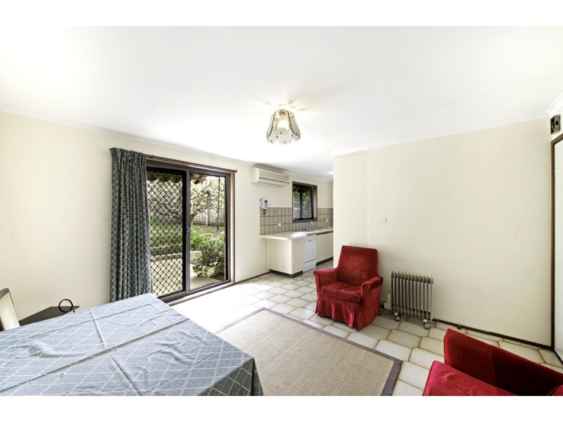 32 Von Guerard Crescent, Lyneham ACT 2602