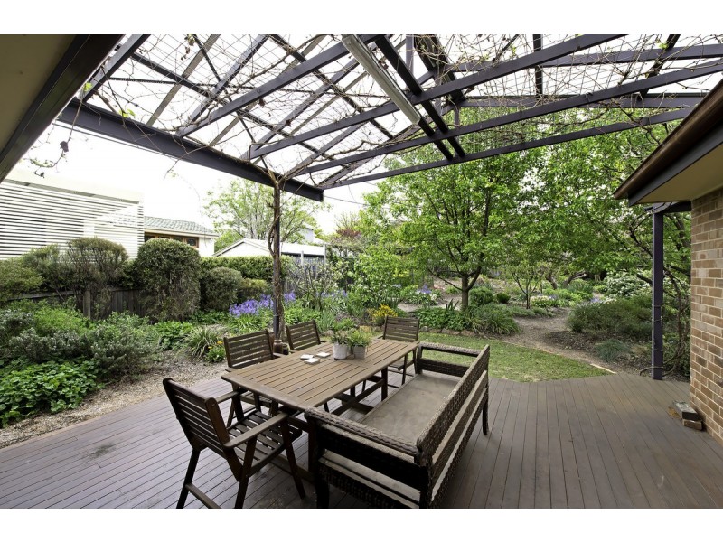 4 Dyson Street, Lyneham ACT 2602
