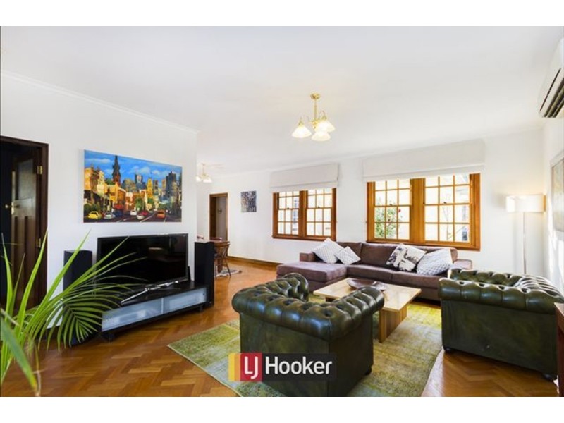 18 Suttor Street, Ainslie ACT 2602