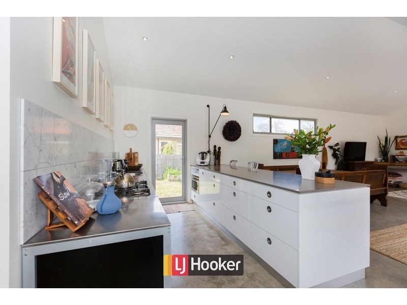 15 Hargraves Crescent, Ainslie ACT 2602