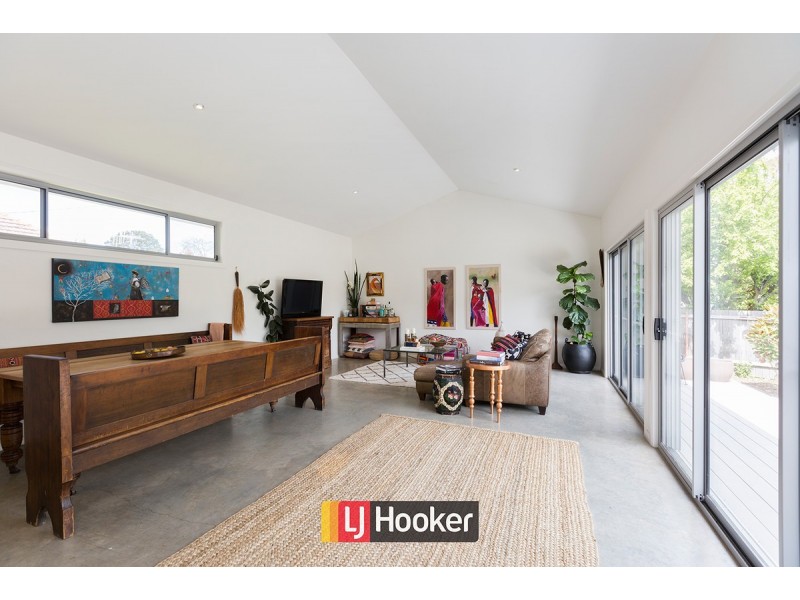 15 Hargraves Crescent, Ainslie ACT 2602