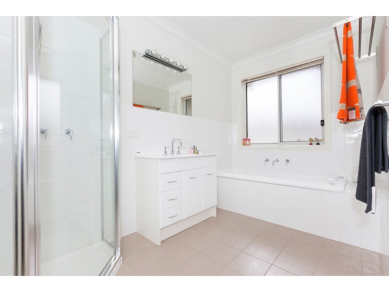 8/22 Aroona Court, Ngunnawal ACT 2913