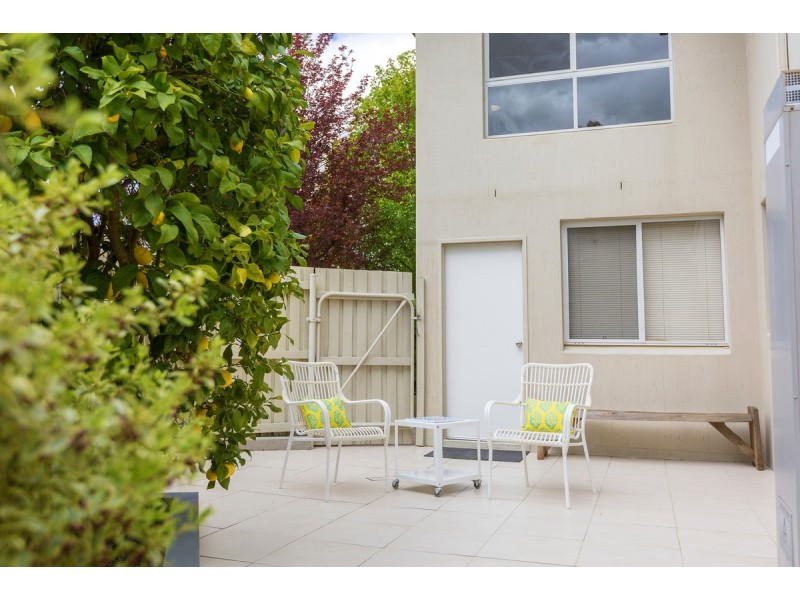 8/22 Aroona Court, Ngunnawal ACT 2913