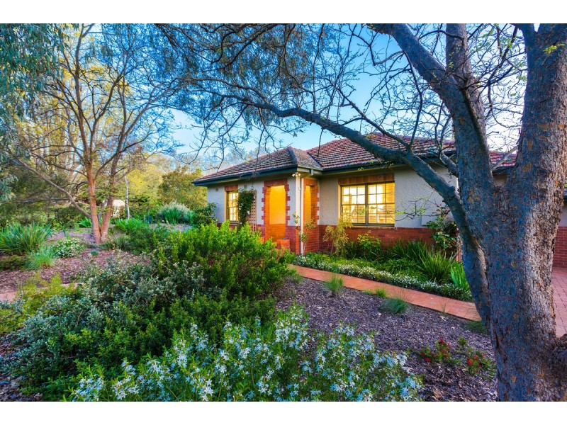 70 Wakefield Avenue, Ainslie ACT 2602
