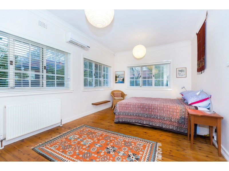 70 Wakefield Avenue, Ainslie ACT 2602