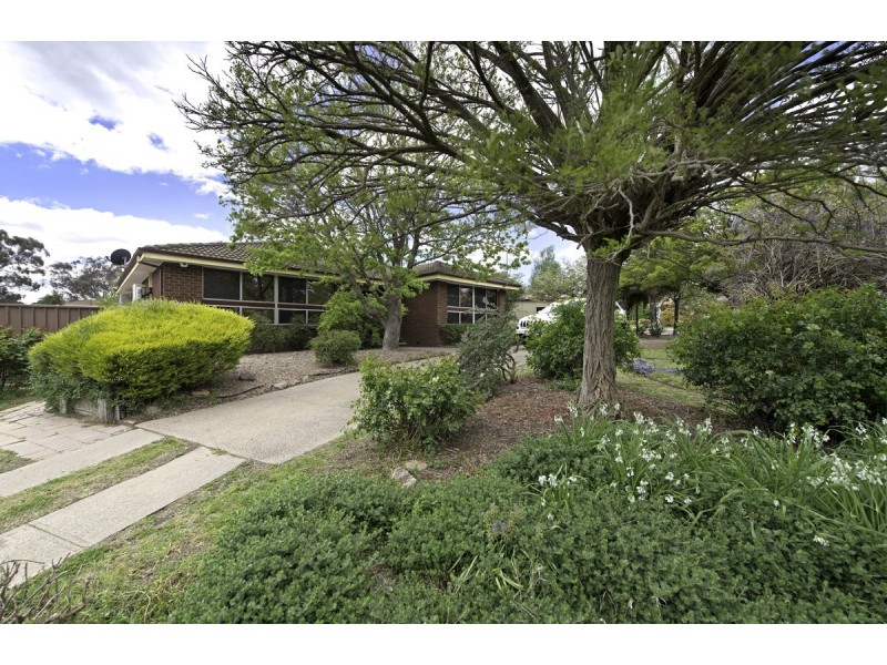 11 Eaves Street, Holt ACT 2615