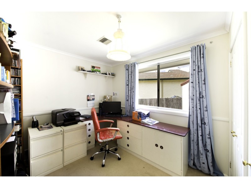 11 Eaves Street, Holt ACT 2615