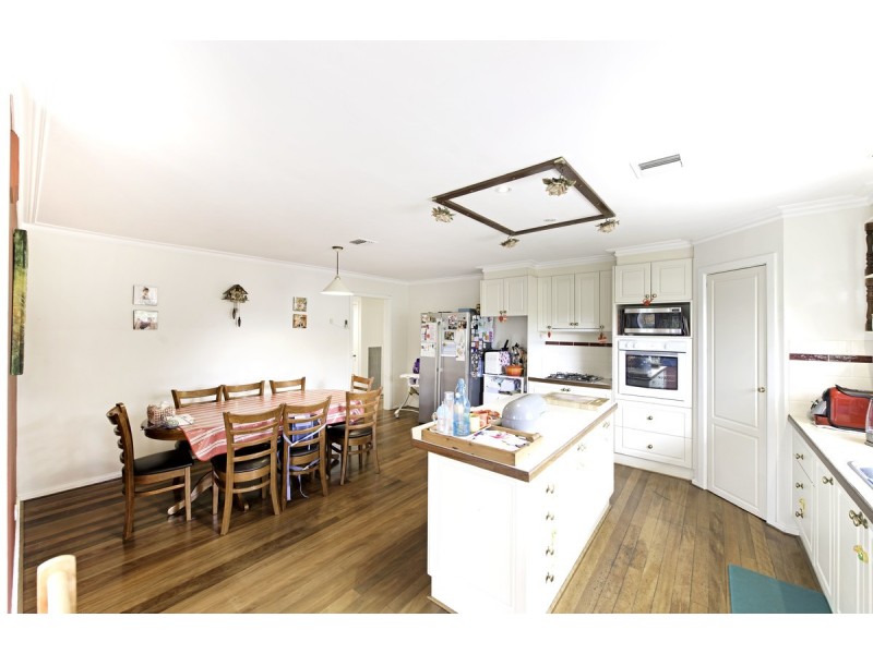 11 Eaves Street, Holt ACT 2615