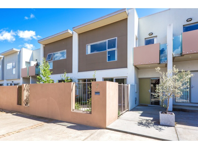 7 Bettie McNee Street, Watson ACT 2602