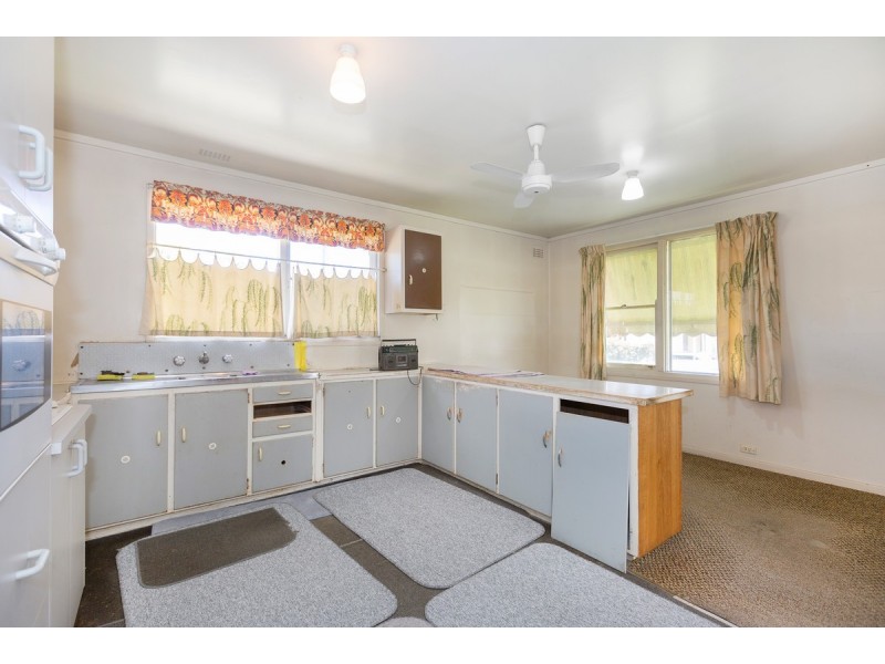 17 Atherton Street, Downer ACT 2602