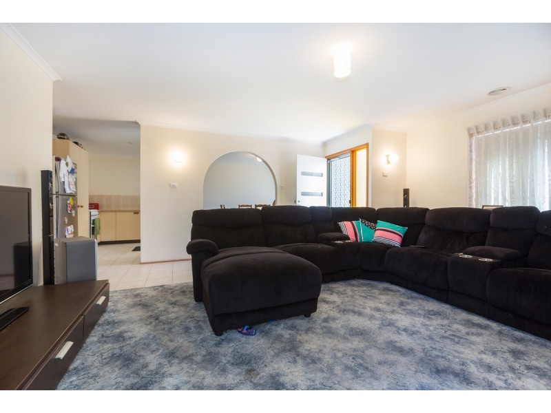 30 Bemboka Crescent, Kaleen ACT 2617