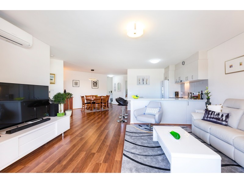 18/70 Nullarbor Avenue, Harrison ACT 2914