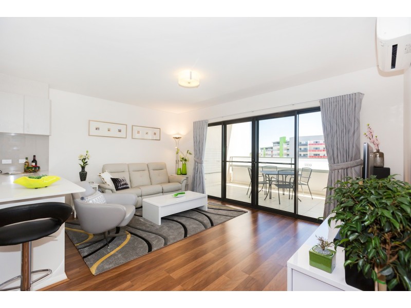 18/70 Nullarbor Avenue, Harrison ACT 2914
