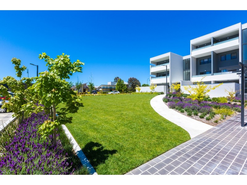 18/70 Nullarbor Avenue, Harrison ACT 2914