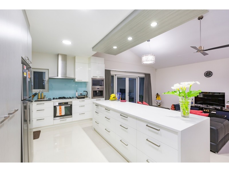 30 Dorothy Green Crescent, Franklin ACT 2913