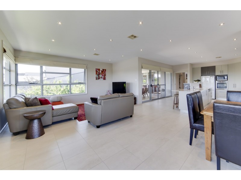 9 Hendry Close, Nicholls ACT 2913