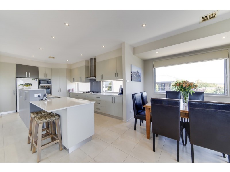 9 Hendry Close, Nicholls ACT 2913