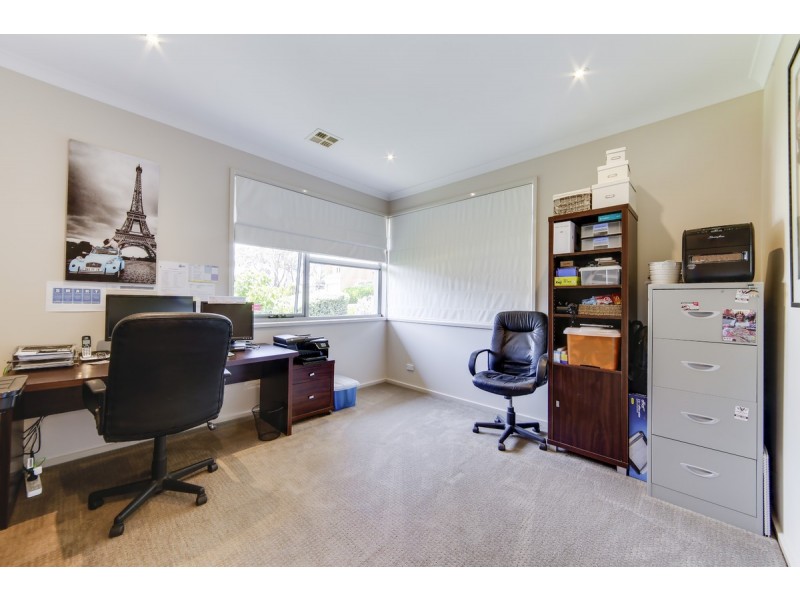 9 Hendry Close, Nicholls ACT 2913