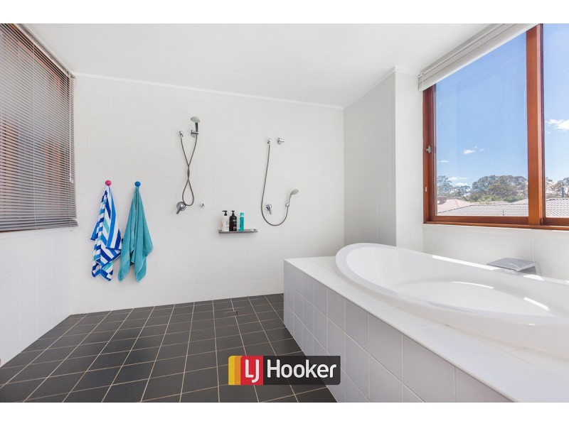 1 Ningaloo, Harrison ACT 2914