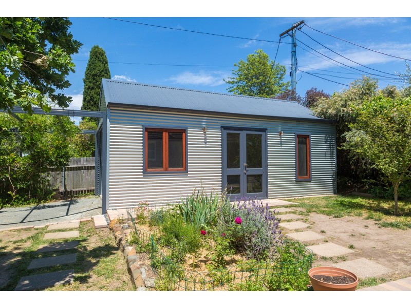 27 Clianthus Street, O’connor ACT 2602