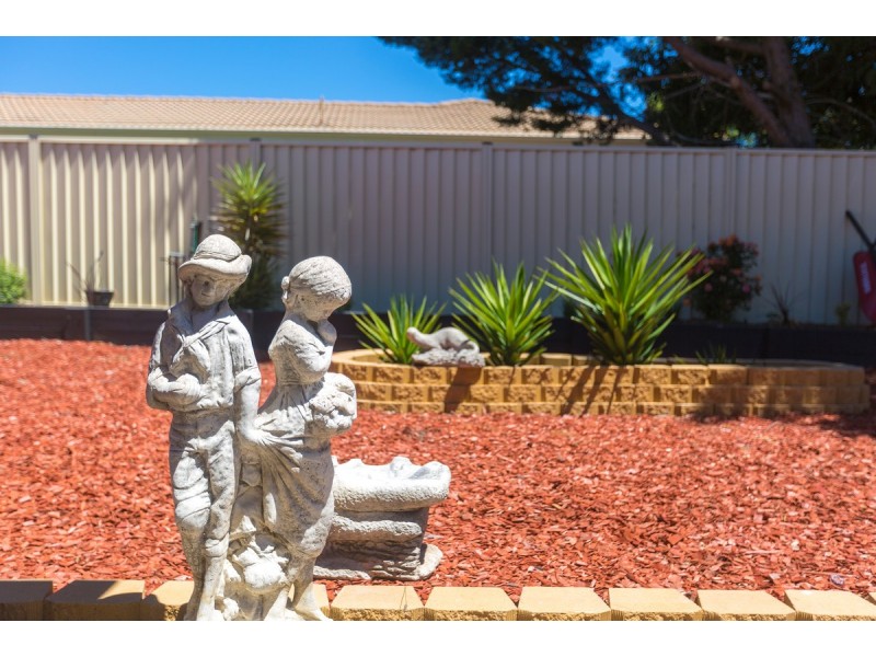 50 Brudenell Drive, Jerrabomberra NSW 2619