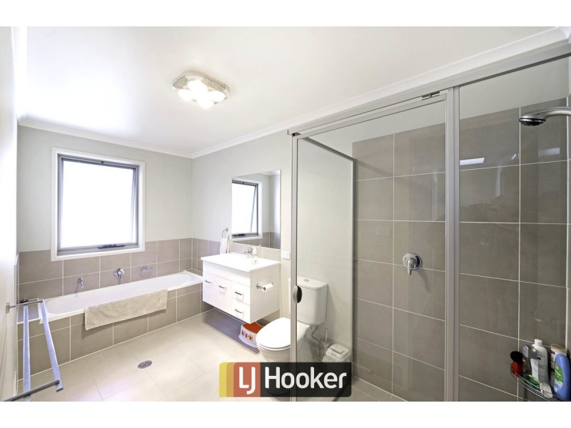 72 Aspinall Street, Watson ACT 2602