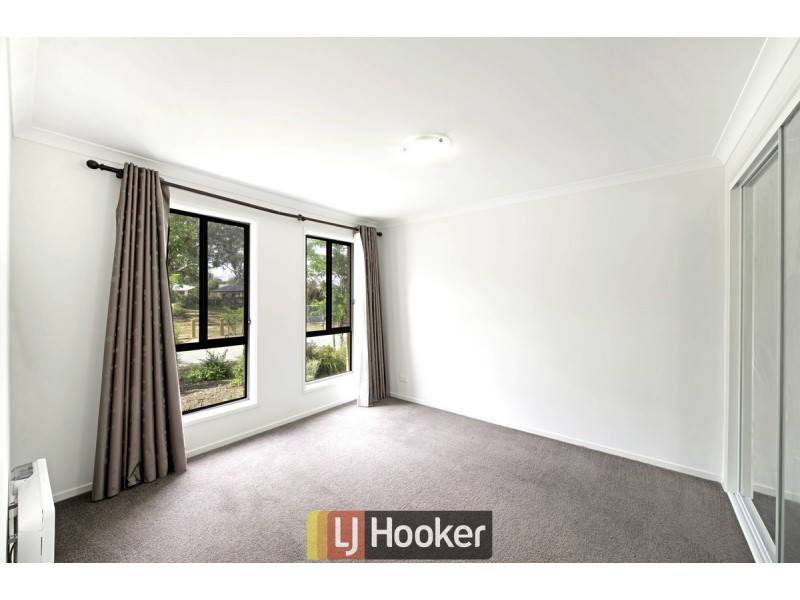 82 Tay Street, Watson ACT 2602