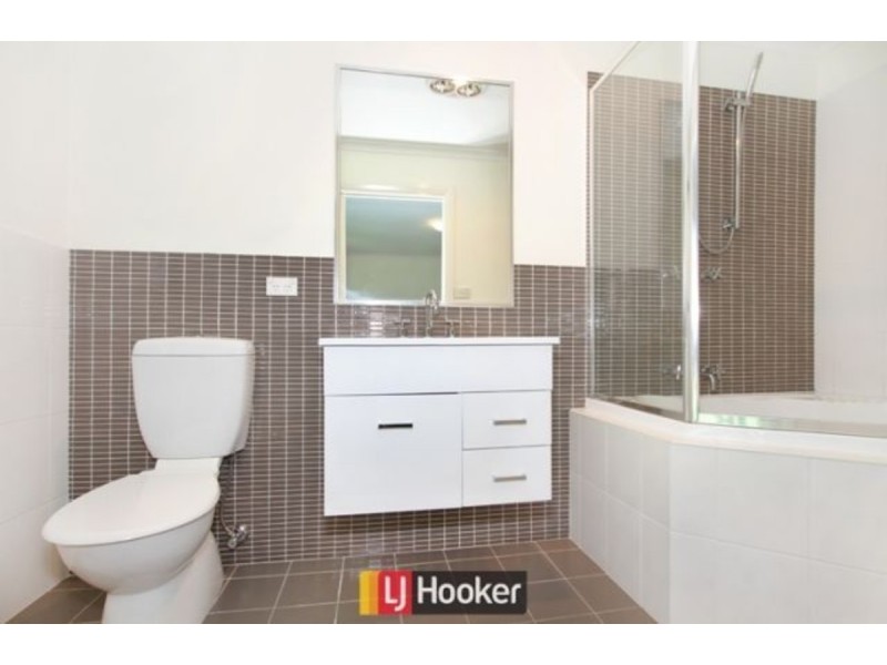 42 Kitty McEwan Street, Mckellar ACT 2617