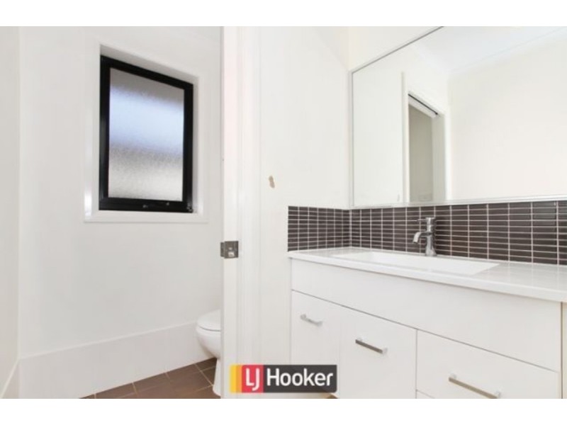 42 Kitty McEwan Street, Mckellar ACT 2617