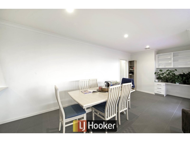 6 Turbayne Crescent, Forde ACT 2914