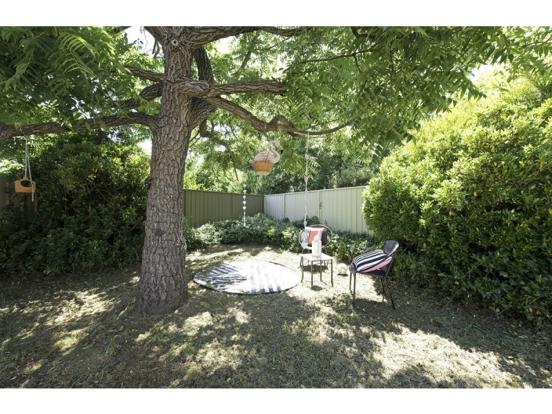 9 Molesworth Street, Watson ACT 2602