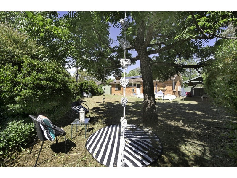 9 Molesworth Street, Watson ACT 2602