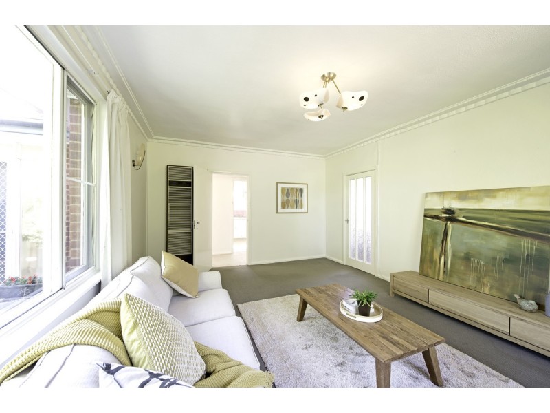 17 Shortland Crescent, Ainslie ACT 2602