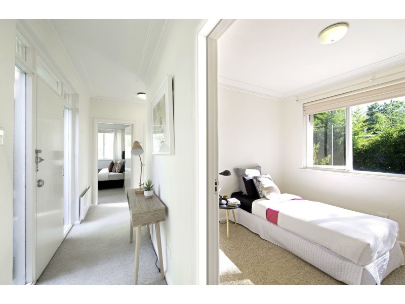 17 Shortland Crescent, Ainslie ACT 2602