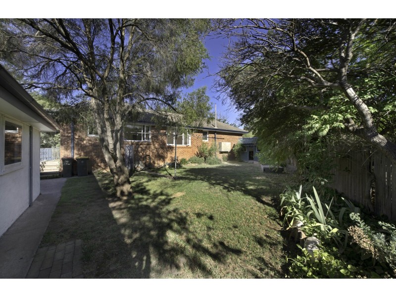 17 Shortland Crescent, Ainslie ACT 2602
